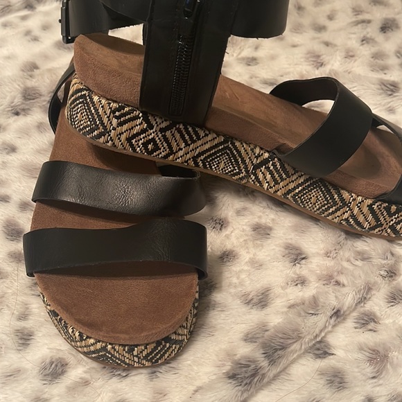 Cute ❤️ - Picture 2 of 3